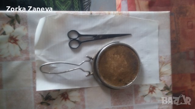 стари ножици за подстригване и старо огледало, снимка 2 - Антикварни и старинни предмети - 40039931