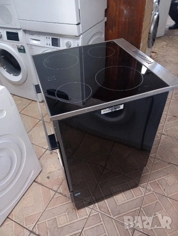 Иноксова свободно стояща печка с керамичен плот Gram с 2 години гаранция!, снимка 4 - Печки, фурни - 53503030