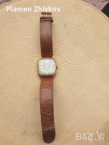 работещ Ракета с датик