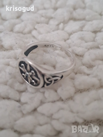 Сребърен пръстен S925 Компас с камъни и трикверта, универсален размер, снимка 3 - Пръстени - 53209858