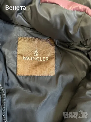 Дамско якенце MONCLER, снимка 3 - Якета - 49535005