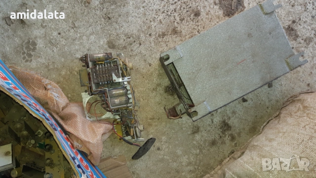 Стари електронни части, снимка 12 - Друга електроника - 53444448