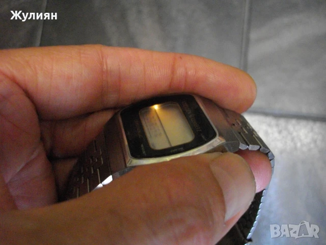 КОЛЕКЦИОНЕРСКИ РЕТРО ЕЛЕКТРОНЕН CITIZEN CRYSTRON LC, снимка 5 - Антикварни и старинни предмети - 51141595