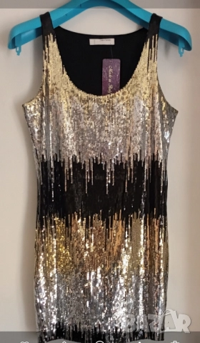 Дамски официални сценични тоалети с блестящи лотури по тях., снимка 3 - Рокли - 51782100