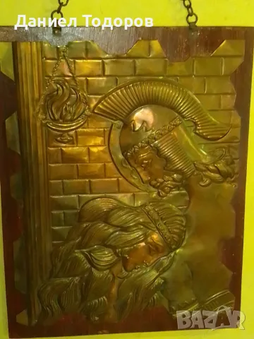 Красива Стара Медна Декоративна Картина върху  Дърво , Медно Пано-