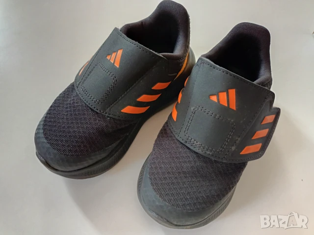 Детски маратонки Adidas Runfalcon, снимка 3 - Детски маратонки - 50790178