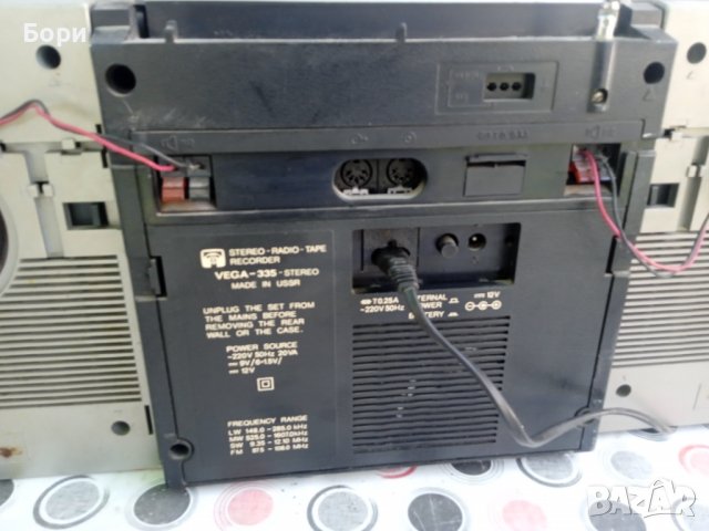 VEGA 335 Радиокасетофон, снимка 8 - Радиокасетофони, транзистори - 38441691