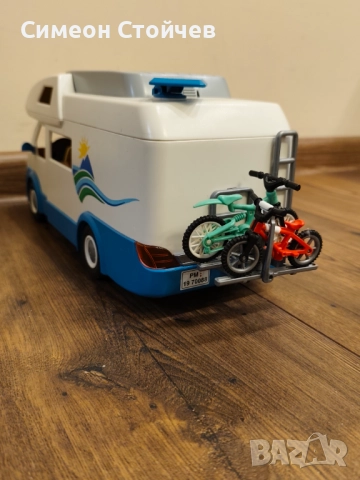 Играчка кемпер Playmobil 70088, снимка 3 - Конструктори - 52681444