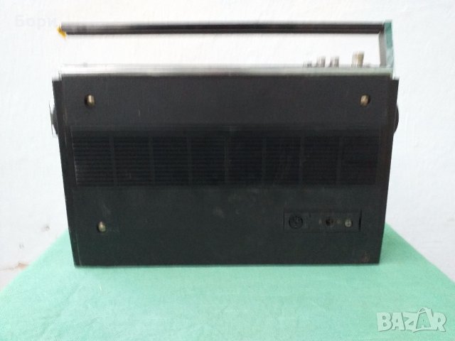 VEF Spidola 230-1    1975г  , снимка 9 - Радиокасетофони, транзистори - 28910865