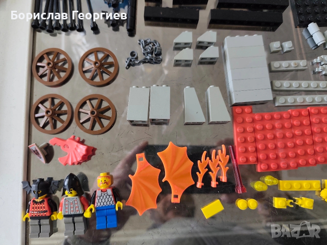 Лего 6047 Lego fright knights traitor transport 1997 г, снимка 4 - Конструктори - 53463783