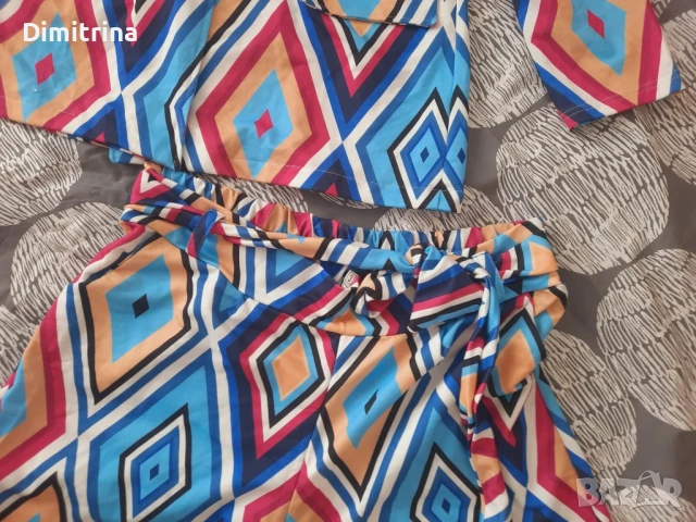 Дамско сако с къси панталони, снимка 1