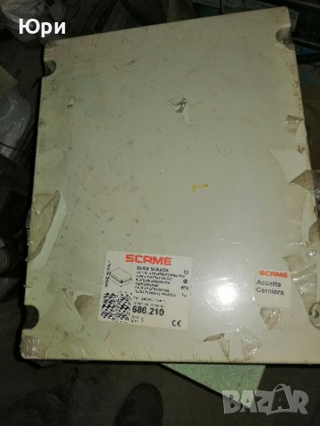 Продавам  нова разклонителна кутия SCAME 380x300x120mm IP56, снимка 1 - Железария - 39876259