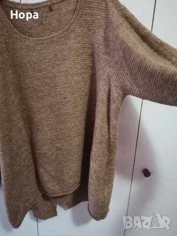 Дамски блузи/пуловери, снимка 13 - Блузи с дълъг ръкав и пуловери - 53449374