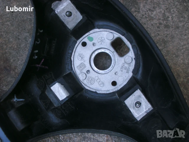 Трилъчев волан Audi A4,A6,A3,TT - S Line - кожен !, снимка 5 - Аксесоари и консумативи - 51019968