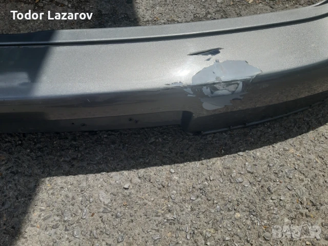 Задна броня тъмно сив металик голф 5, снимка 3 - Части - 51142818