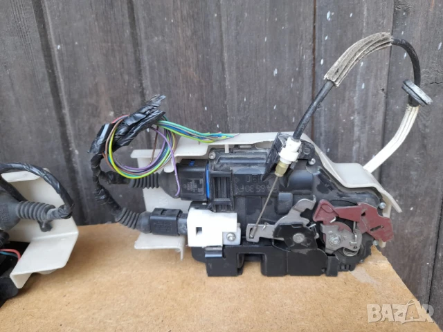 Брава  врата Volkswagen Touareg , снимка 6 - Части - 50639724