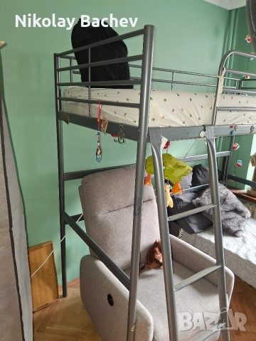 Mетално легло от Икеа,модел svãrta., снимка 3 - Бебешки легла и матраци - 52623923