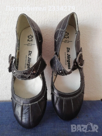 Стар сукман, изработен през 70-те години, използван от народна певица в ансамбъл за песни и танци, снимка 18 - Други ценни предмети - 51550319