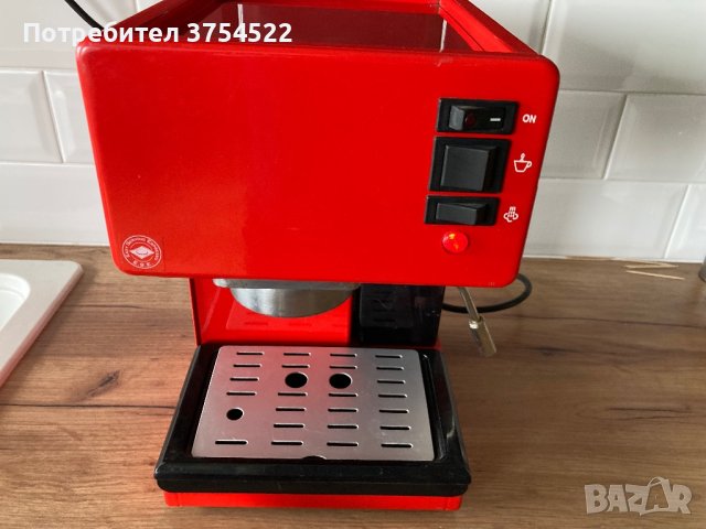 Кафемашина с ръкохватка Magic / Италия, снимка 7 - Кафемашини - 43822471