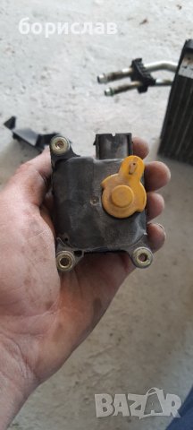 Моторче клапи за голф 4 