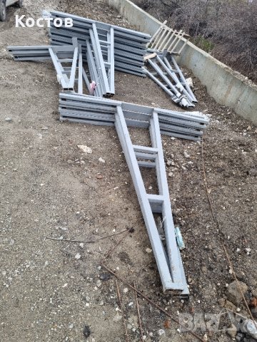 Пирами за стъкла