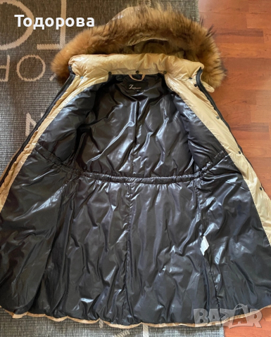 Много елегантно бежово яке с подвижна качулка, естествен пух. Високо качество., снимка 5 - Якета - 53292300