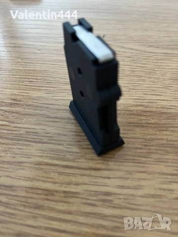 Пълнител за карабина "Бърно 1" и "Бърно 2", кал. 22LR, снимка 6 - Бойно оръжие - 52735159