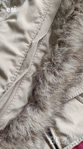 Дамско зимно яке Napapijri , снимка 2 - Якета - 52327848