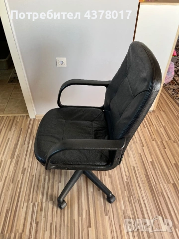 Офис стол, снимка 6 - Столове за офис - 53590960