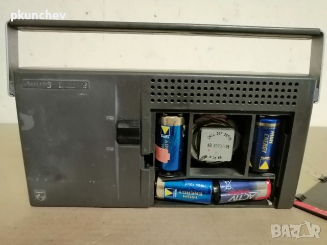 Ретро радиоприемник PHILIPS MW/LW, снимка 6 - Радиокасетофони, транзистори - 38917202