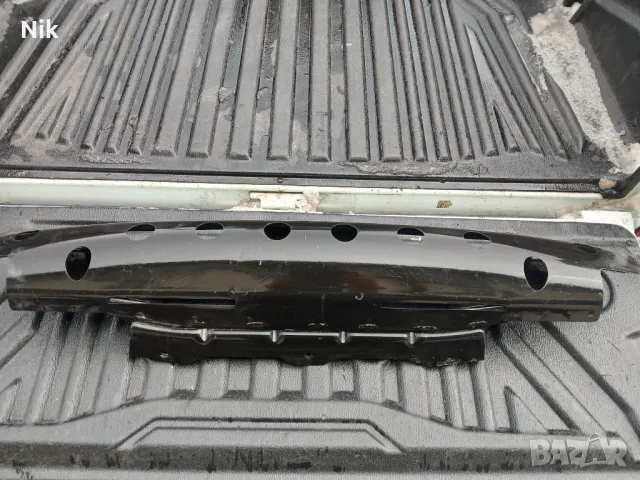  Основа предня броня  Isuzu D Max 2019, снимка 5 - Части - 48773050