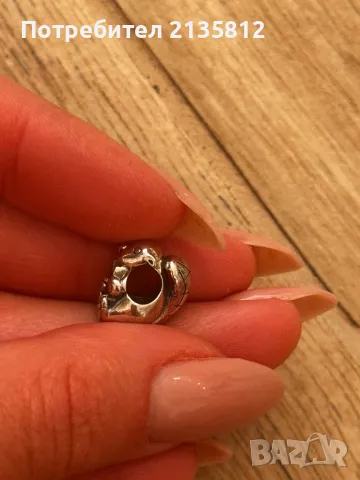 Pandora талисмани Пандора , снимка 4 - Колиета, медальони, синджири - 50279778