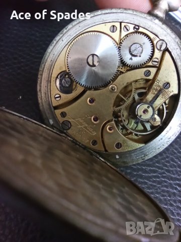 Джобен часовник Junghans, снимка 2 - Антикварни и старинни предмети - 37593195