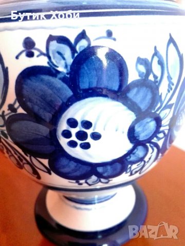Ръчно изработена и рисувана керамична ваза, снимка 3 - Антикварни и старинни предмети - 33190358