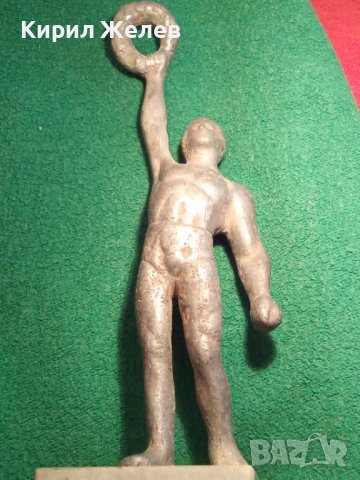 СТАРА МЕТАЛНА СТАТУЕТКА СПОРТИСТ ШАМПИОН МАЙСТОРСКА РЪЧНА АРТ ИЗРАБОТКА 28702, снимка 9 - Колекции - 37199655