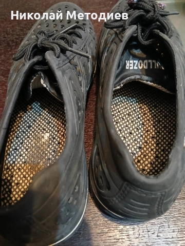 Запазени обувки няма скъсано и ли протрито номер 42, снимка 3 - Маратонки - 52015713