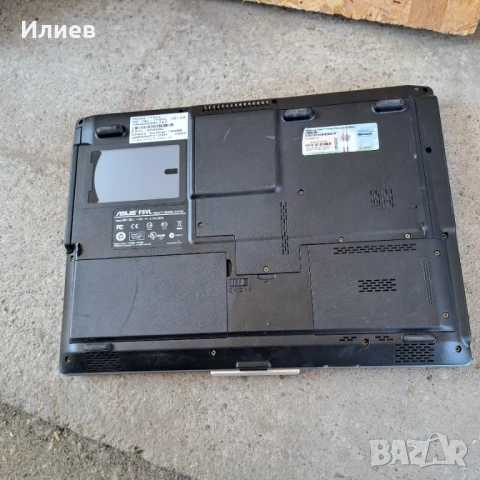 Лаптоп Asus F5VL, снимка 5 - Лаптопи за дома - 50655317
