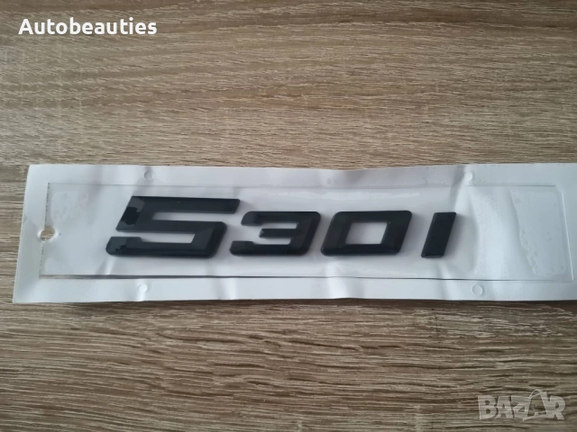 черна емблема BMW 530i (G60) нов стил