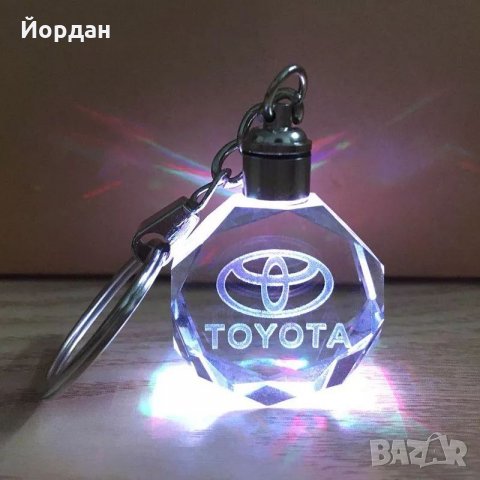 Кристален светещ ключодържател с авто лого, снимка 6 - Аксесоари и консумативи - 27192374