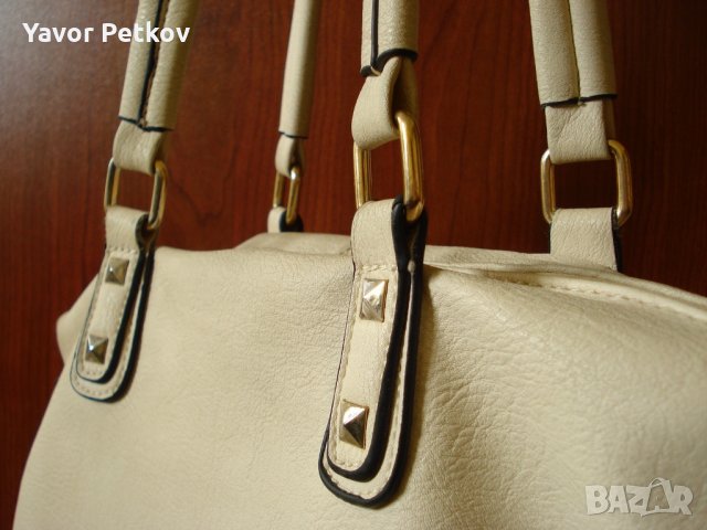 Продавам дамска чанта, снимка 9 - Чанти - 28035910