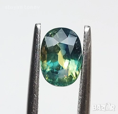 Уникален трицветен сапфир 1.41кт.! Сертифициран! Нов!, снимка 2 - Други - 47220272