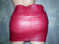 Нова ултра къса НОВА кожена пола в бордо с вградени боксерки S, снимка 7
