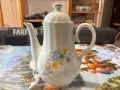 Български порцеланов чайник, снимка 3