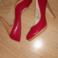 Обувки на ток- Buffalo (червени, 39 размер), снимка 5 - Дамски обувки на ток - 37101432