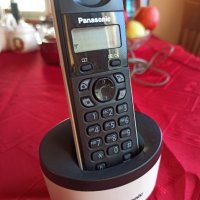 Безжичен стационарен телефон PANASONIC, снимка 3 - Стационарни телефони и факсове - 43449738