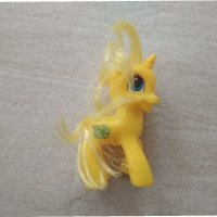 Малкото Пони My Little Pony играчка конче  с грива , снимка 3 - Други - 34572846