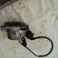 Дроселова клапа с вакуум помпа за Киа Соренто 2.5 CRD -  140 к.с., снимка 3 - Автомобили и джипове - 34933147