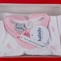 Памучен бебешки комплект за новородено в розово и бяло марка babidu , снимка 2 - Комплекти за бебе - 32920893