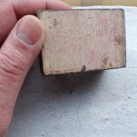 Стара дървена кутийка с бронзови набивки и седеф, снимка 4 - Антикварни и старинни предмети - 38999931