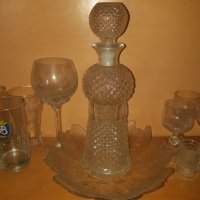 Стара стъклена гарафа-за ракия и вино, снимка 1 - Антикварни и старинни предмети - 43684526